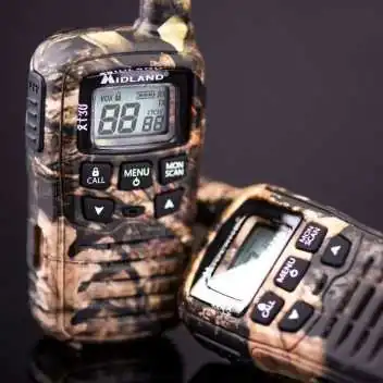 Talkie-walkie XT30 Lot de 2, Camo 6km Midland